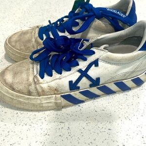 Used Off-White-Low Vulcanized Sneaker